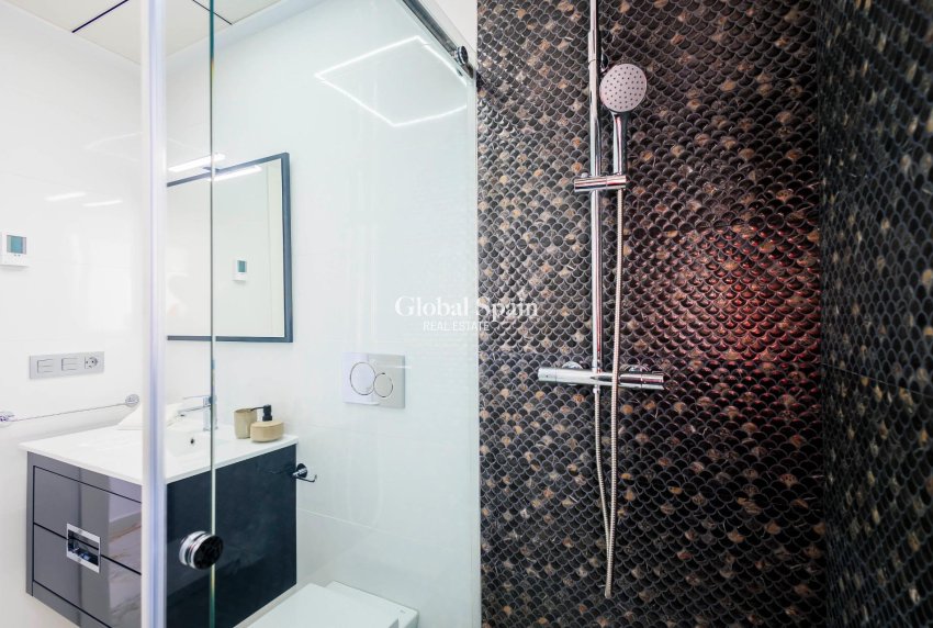 Nouvelle construction - VILLA -
PILAR DE LA HORADADA - Lo Romero Golf