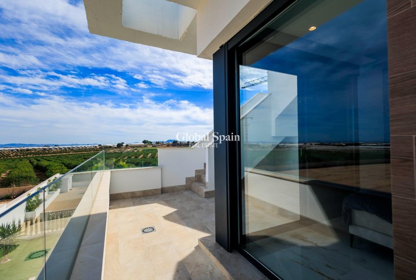 Nouvelle construction - VILLA -
PILAR DE LA HORADADA - Lo Romero Golf