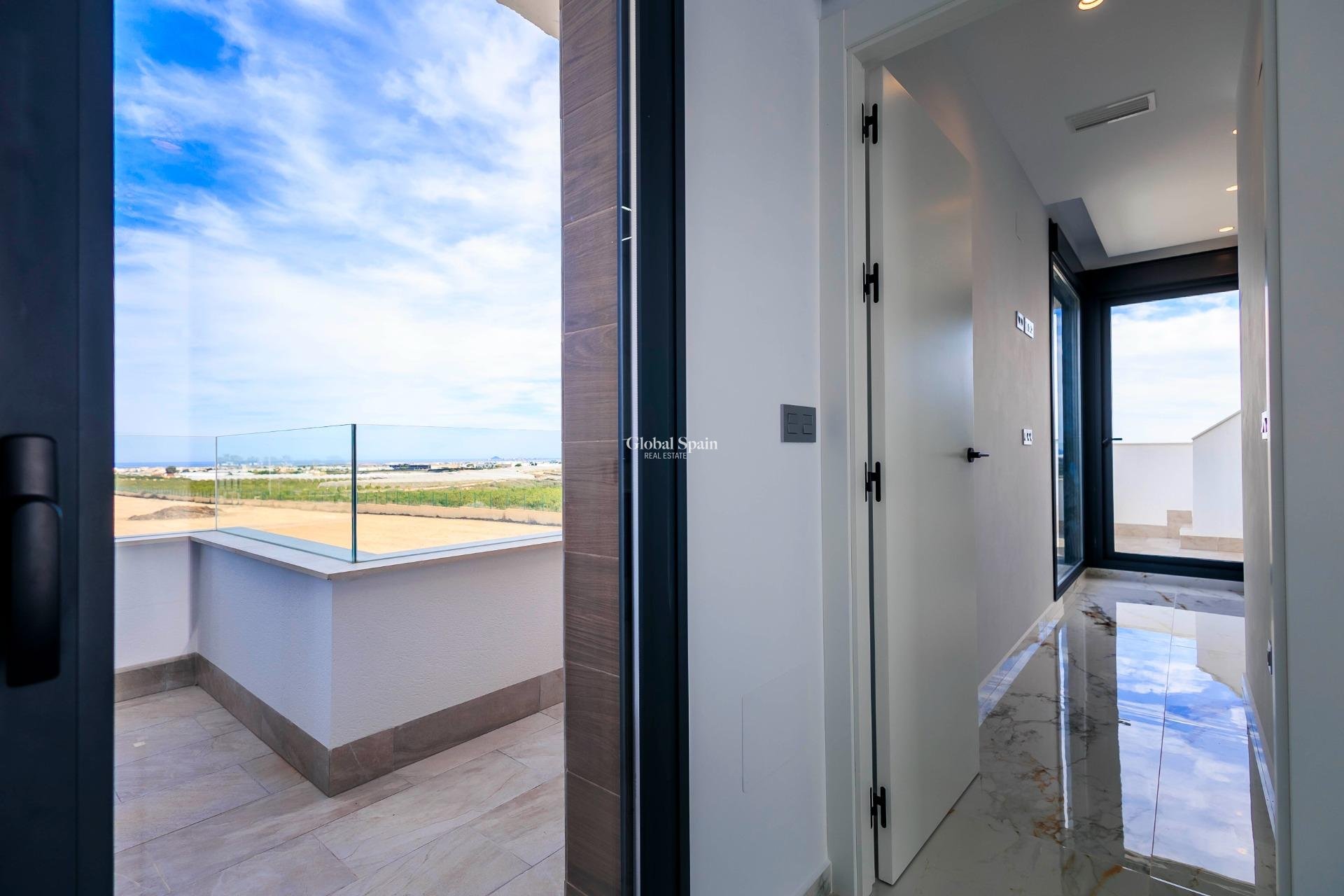 Nouvelle construction - VILLA -
PILAR DE LA HORADADA - Lo Romero Golf