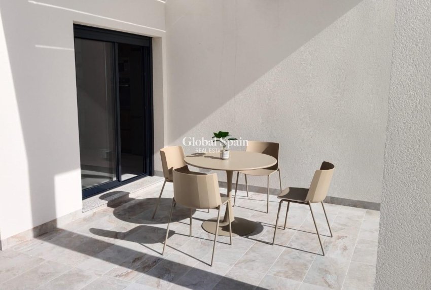 Nouvelle construction - VILLA -
PILAR DE LA HORADADA - Pinar de Campoverde