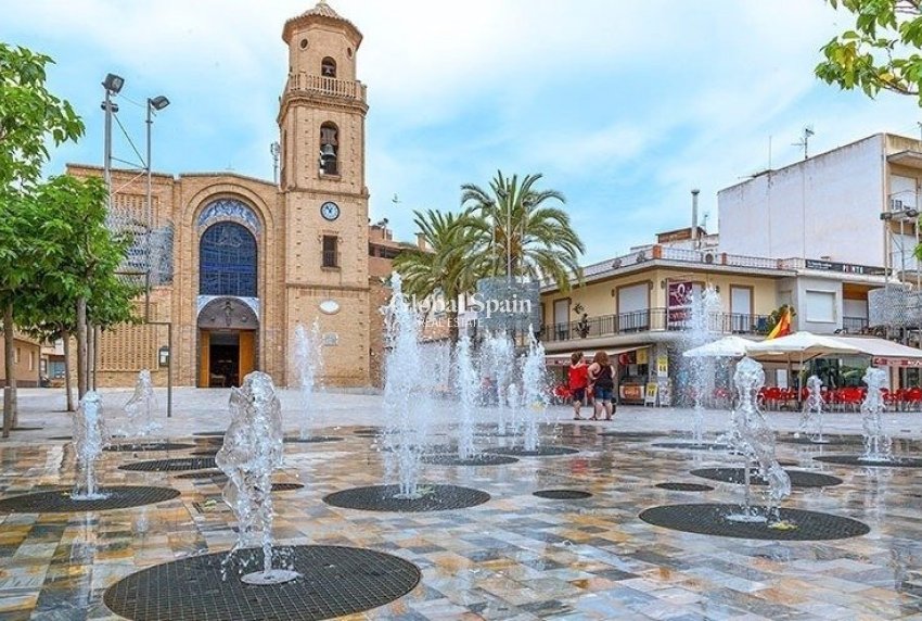 Nouvelle construction - Villa -
PILAR DE LA HORADADA - pueblo