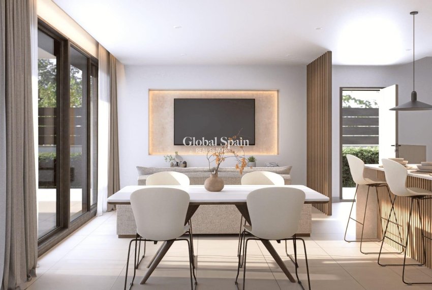 Nouvelle construction - VILLA -
PILAR DE LA HORADADA - pueblo