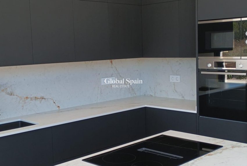 Nouvelle construction - VILLA -
PILAR DE LA HORADADA - Roda Golf