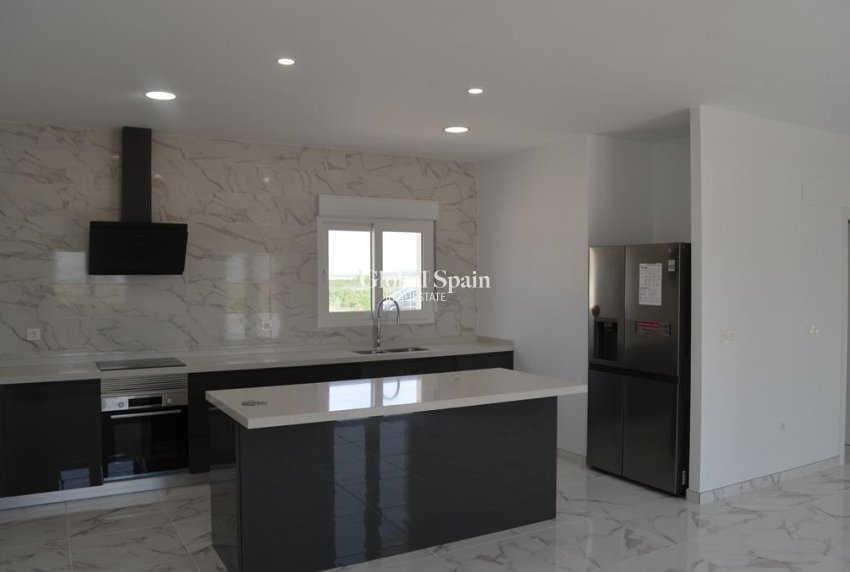 Nouvelle construction - VILLA -
Pinoso - Camino Del Prado