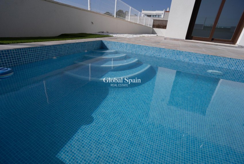 Nouvelle construction - VILLA -
POLOP - La Alberca