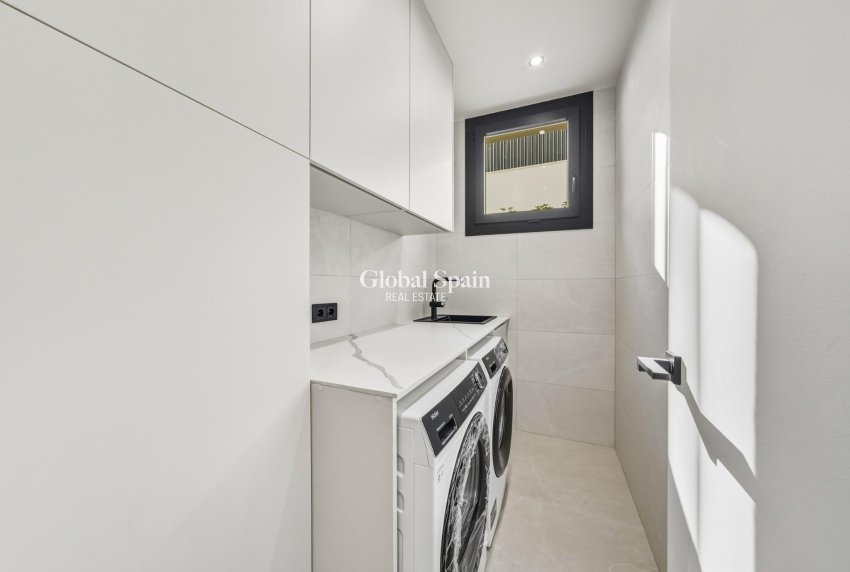 Nouvelle construction - VILLA -
POLOP - La Alberca