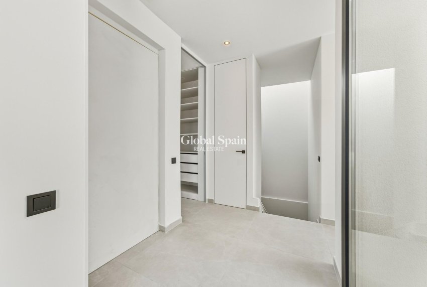 Nouvelle construction - VILLA -
POLOP - La Alberca