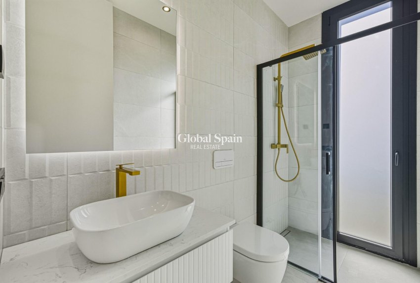 Nouvelle construction - VILLA -
POLOP - La Alberca