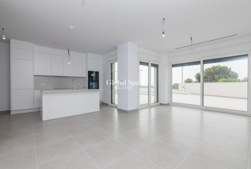 Nouvelle construction - VILLA -
POLOP - La Alberca