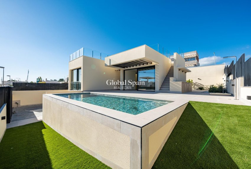 Nouvelle construction - VILLA -
POLOP - La Alberca