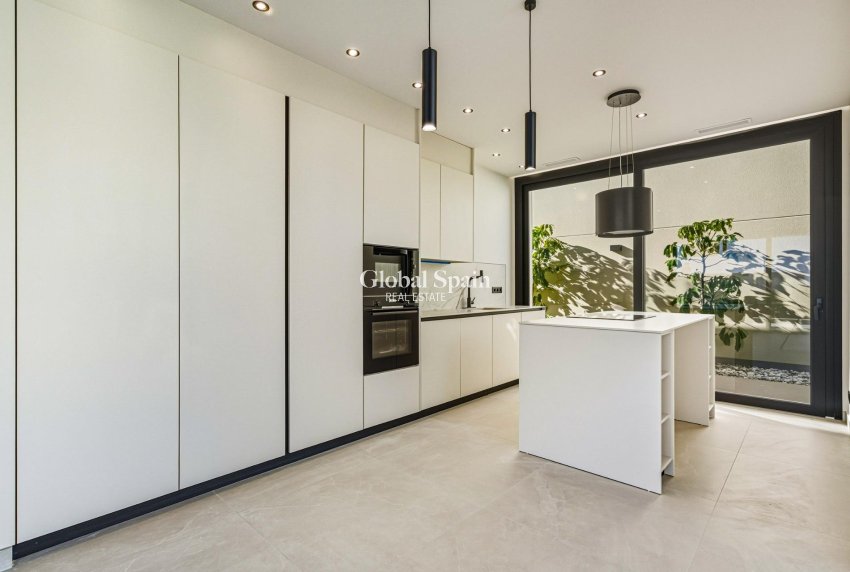 Nouvelle construction - VILLA -
POLOP - La Alberca