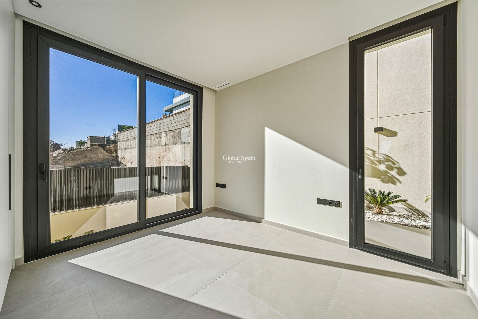 Nouvelle construction - VILLA -
POLOP - La Alberca