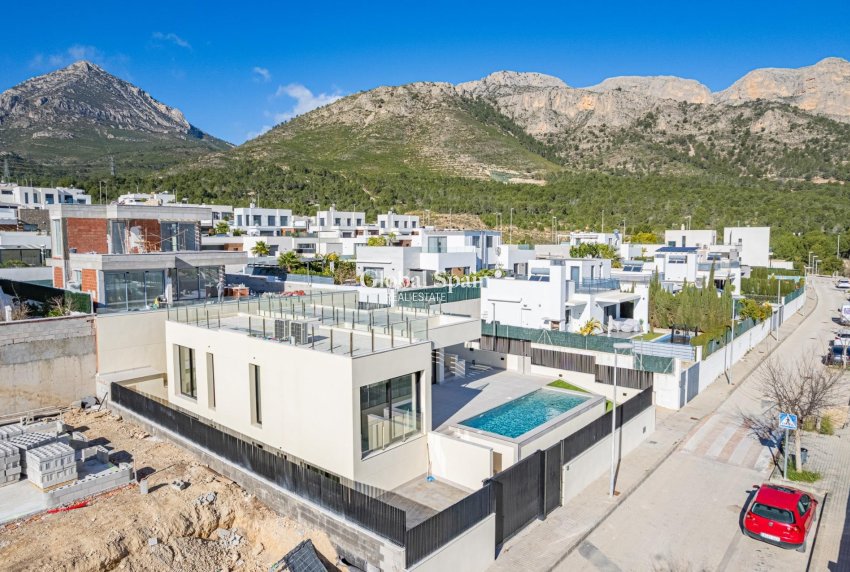Nouvelle construction - VILLA -
POLOP - La Alberca