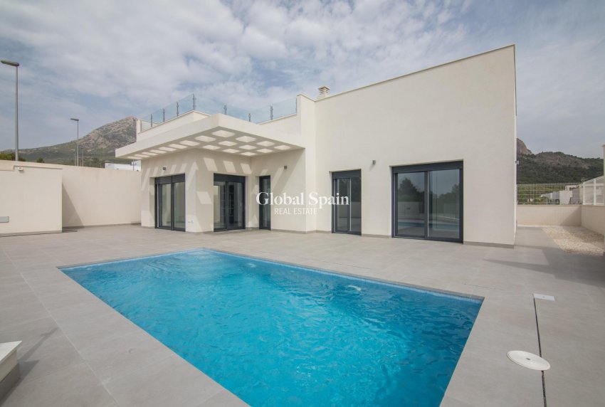 Nouvelle construction - VILLA -
POLOP - La Alberca