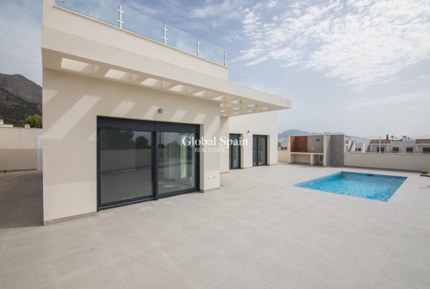 Nouvelle construction - VILLA -
POLOP - La Alberca