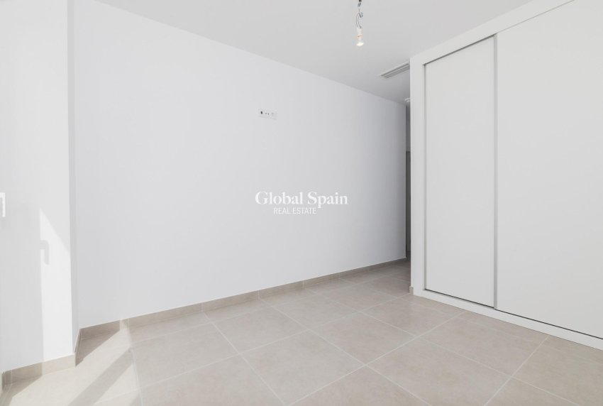 Nouvelle construction - VILLA -
POLOP - La Alberca