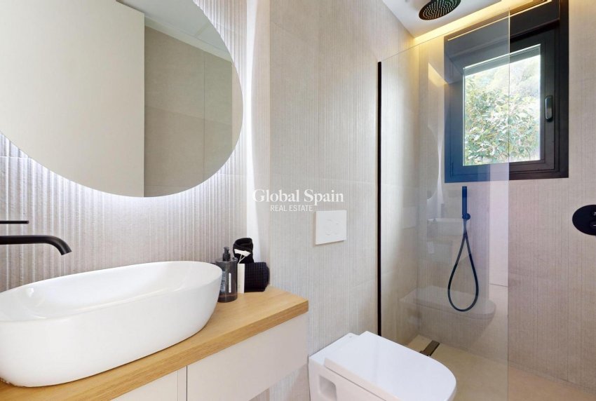 Nouvelle construction - Villa -
POLOP - PAU 1