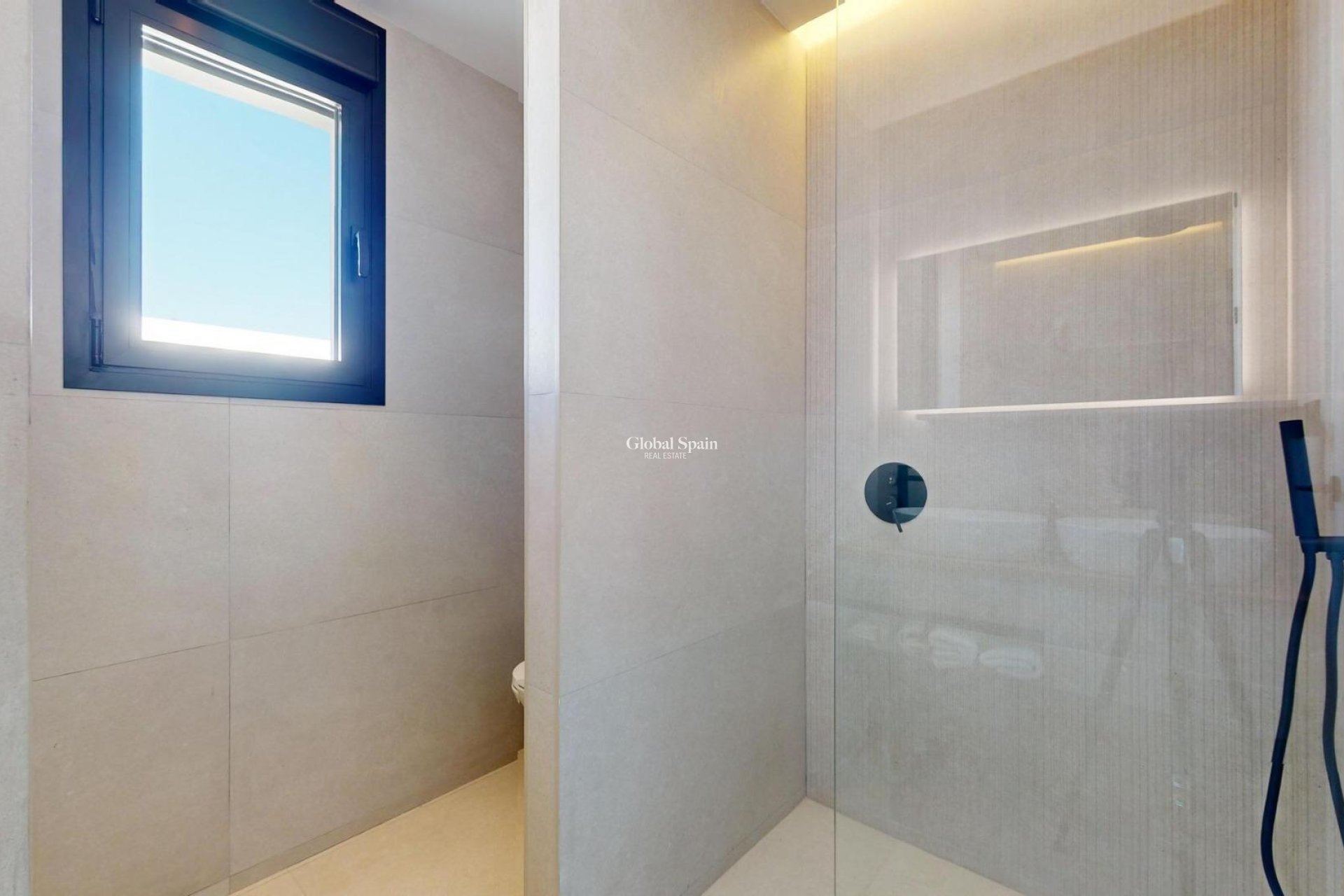 Nouvelle construction - VILLA -
POLOP - PAU 1