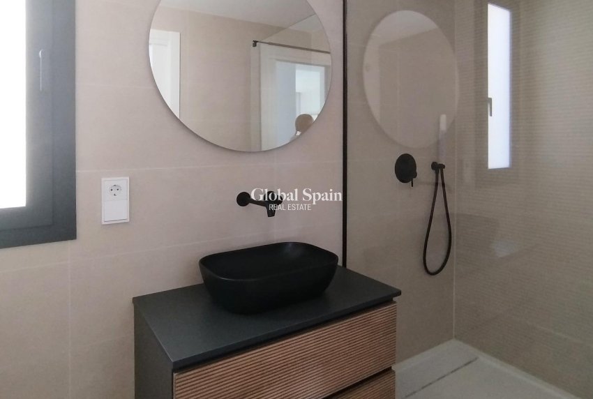 Nouvelle construction - VILLA -
POLOP - PAU 1