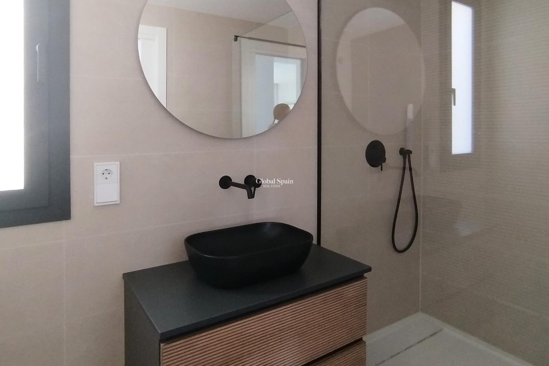 Nouvelle construction - VILLA -
POLOP - PAU 1