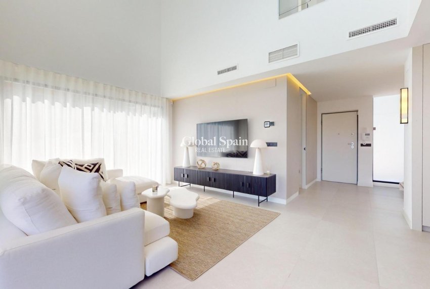 Nouvelle construction - VILLA -
POLOP - PAU 1