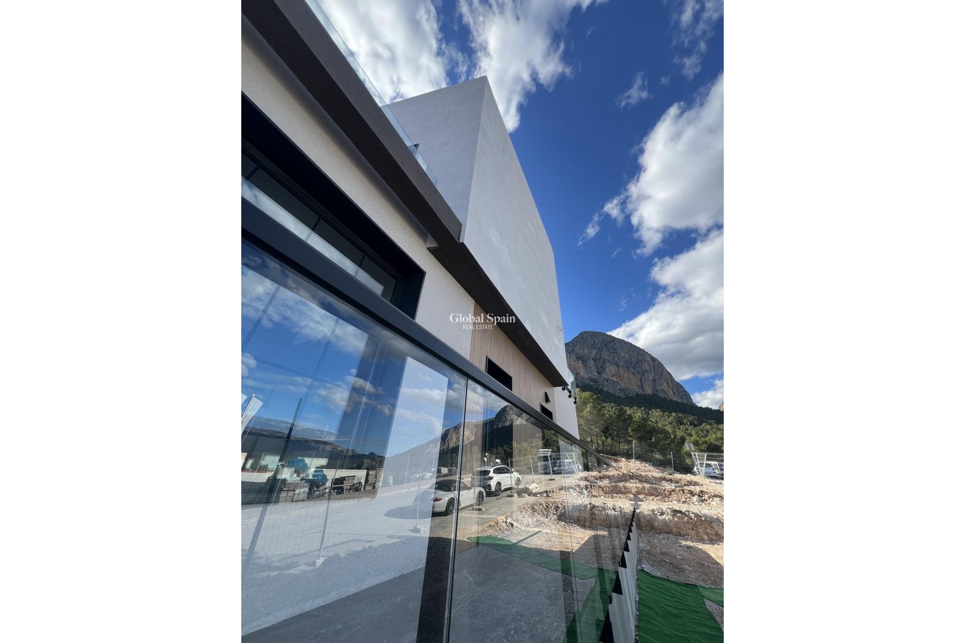 Nouvelle construction - Villa -
POLOP - PAU1