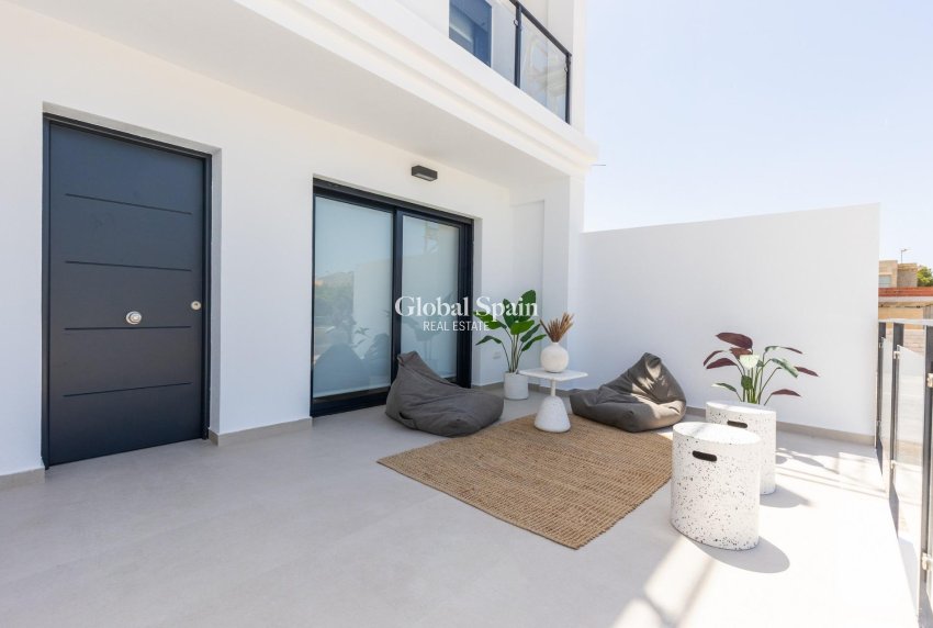 Nouvelle construction - VILLA -
RAFAL - pueblo