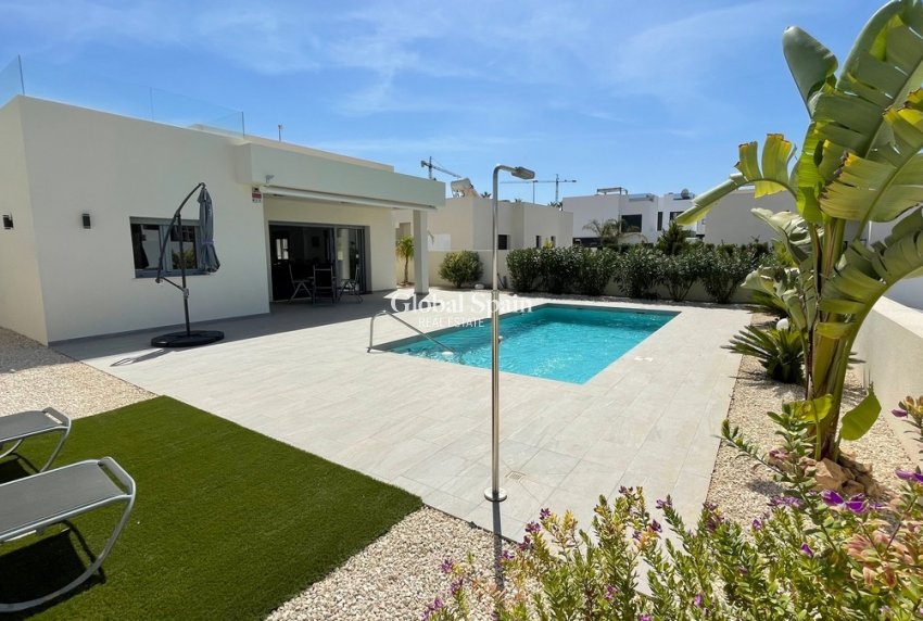Nouvelle construction - VILLA -
RAFAL