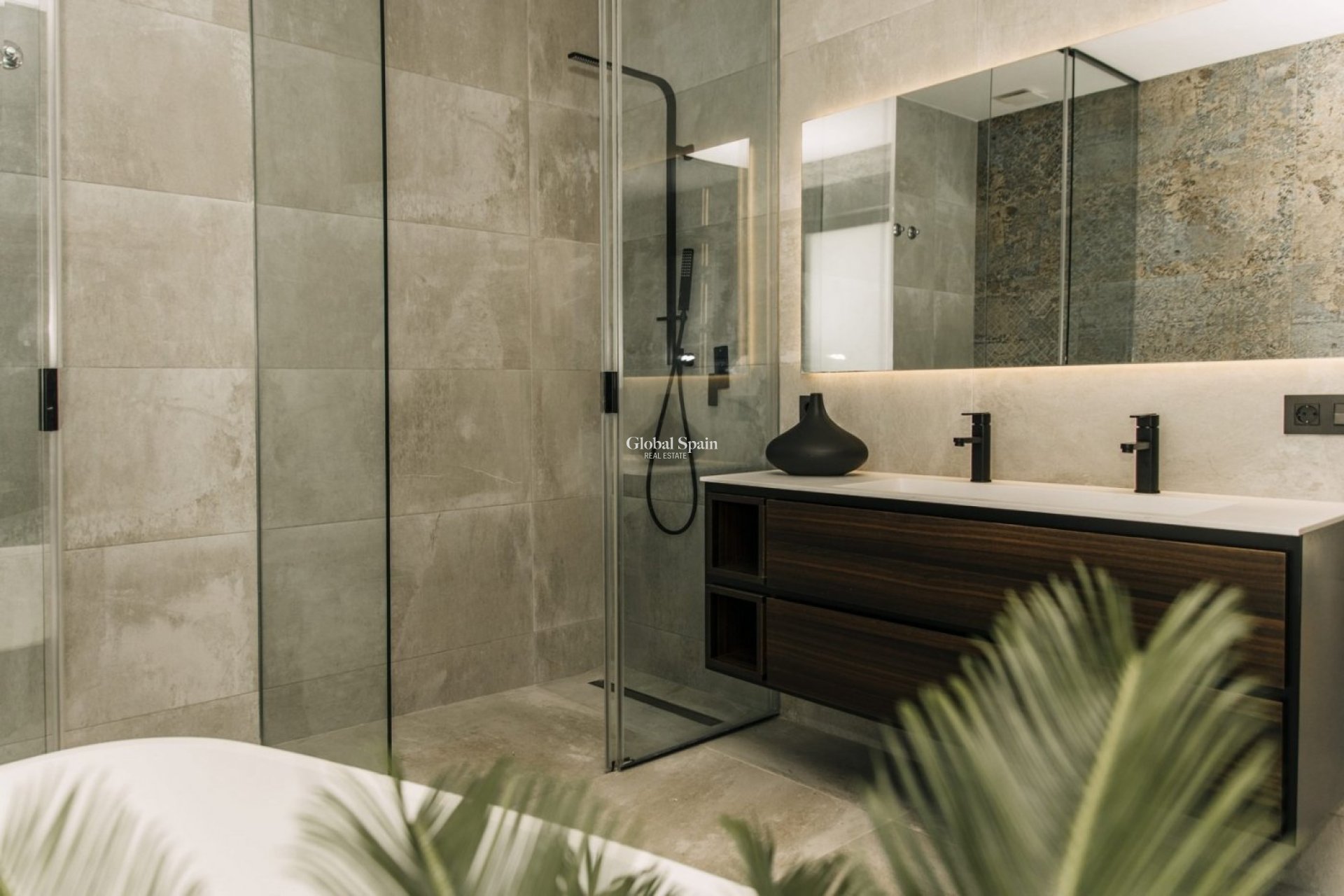 Nouvelle construction - VILLA -
ROJALES - ALTOS DE LA MARQUESA