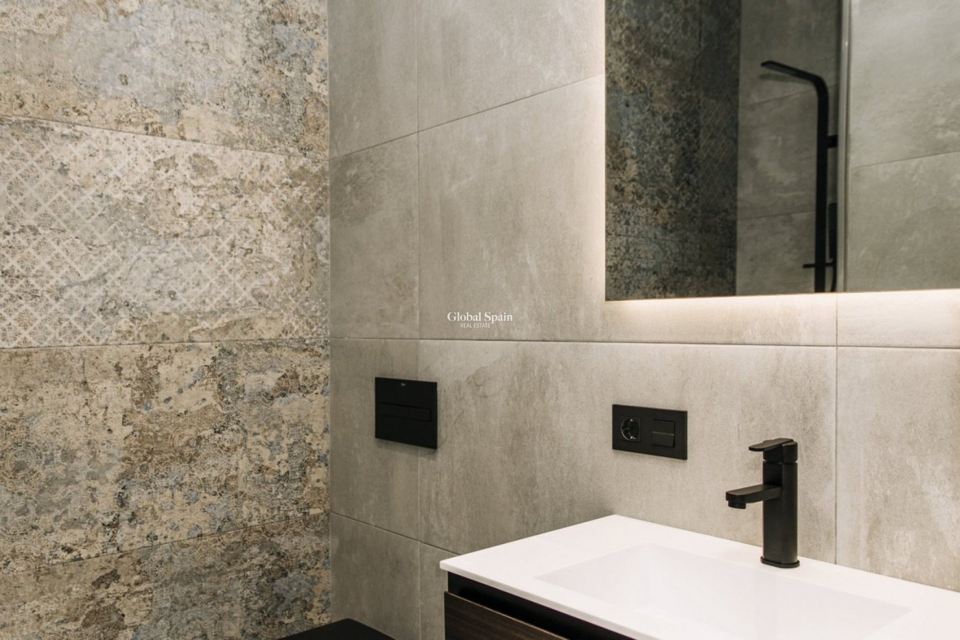 Nouvelle construction - VILLA -
ROJALES - ALTOS DE LA MARQUESA