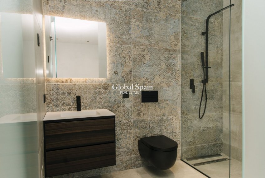 Nouvelle construction - Villa -
ROJALES - ALTOS DE LA MARQUESA