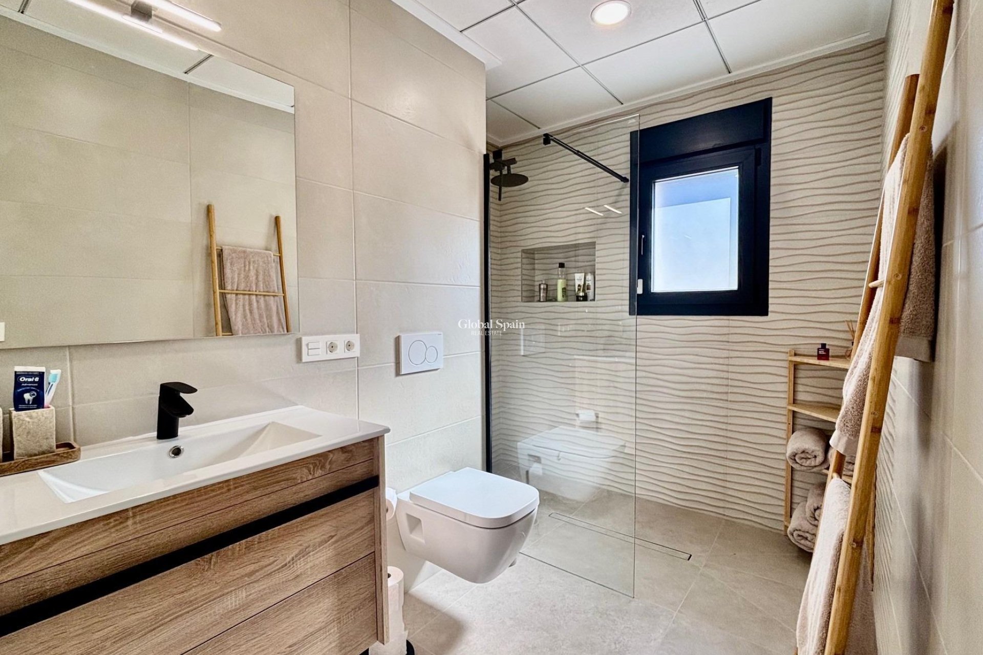 Nouvelle construction - Villa -
ROJALES - Atalaya Park