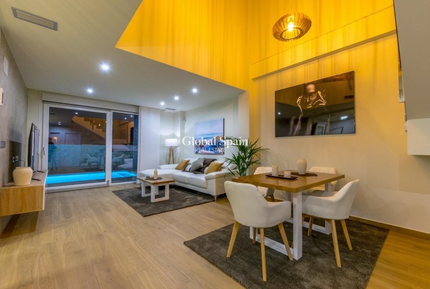 Nouvelle construction - Villa -
ROJALES - Ciudad Quesada