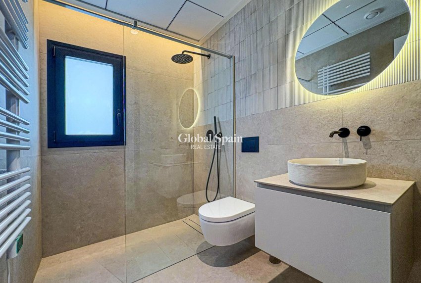 Nouvelle construction - VILLA -
ROJALES - Ciudad Quesada