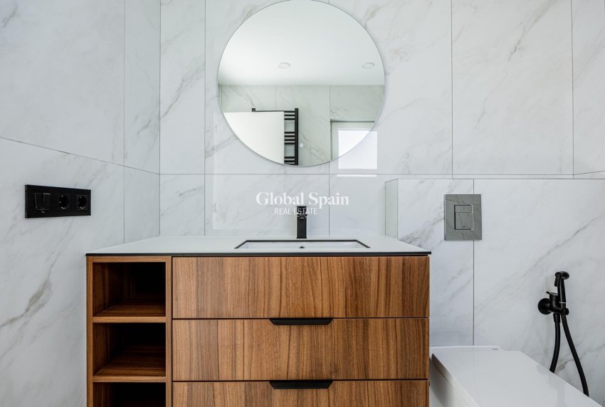 Nouvelle construction - VILLA -
ROJALES - Ciudad Quesada