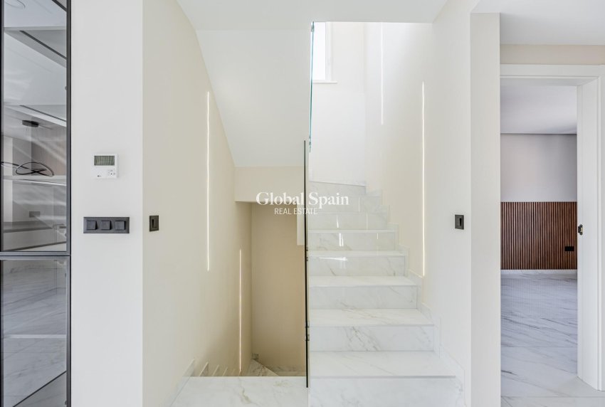 Nouvelle construction - VILLA -
ROJALES - Ciudad Quesada