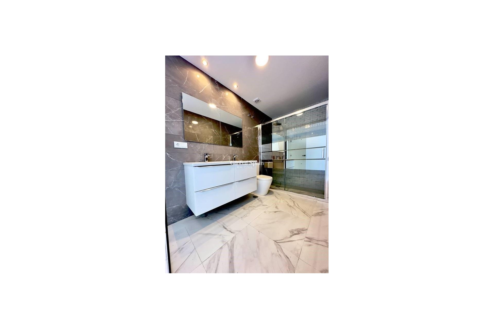 Nouvelle construction - Villa -
ROJALES - Golf La Marquesa (Ciudad Quesada)