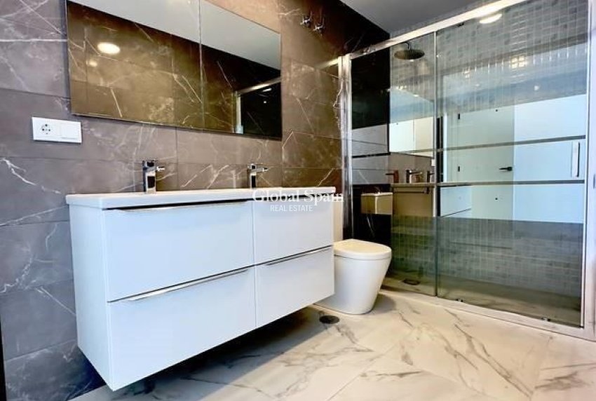 Nouvelle construction - VILLA -
ROJALES - Golf La Marquesa (Ciudad Quesada)