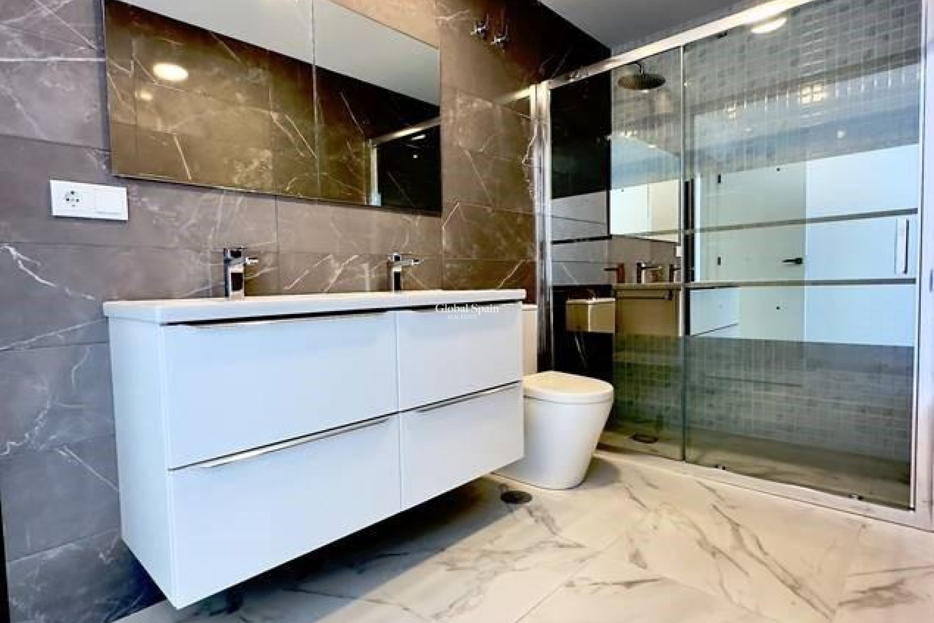 Nouvelle construction - VILLA -
ROJALES - Golf La Marquesa (Ciudad Quesada)