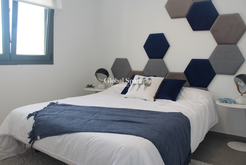 Nouvelle construction - VILLA -
ROJALES - Rojales