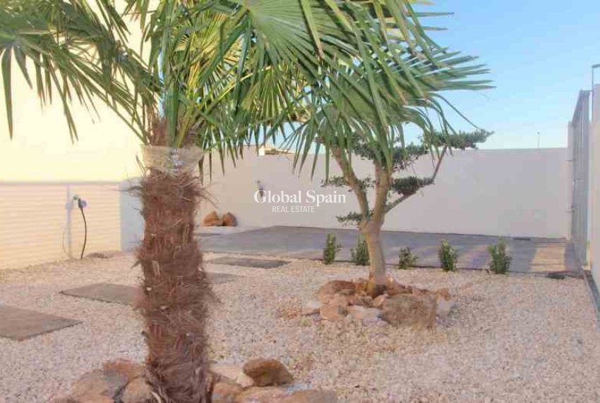 Nouvelle construction - VILLA -
ROJALES - Rojales