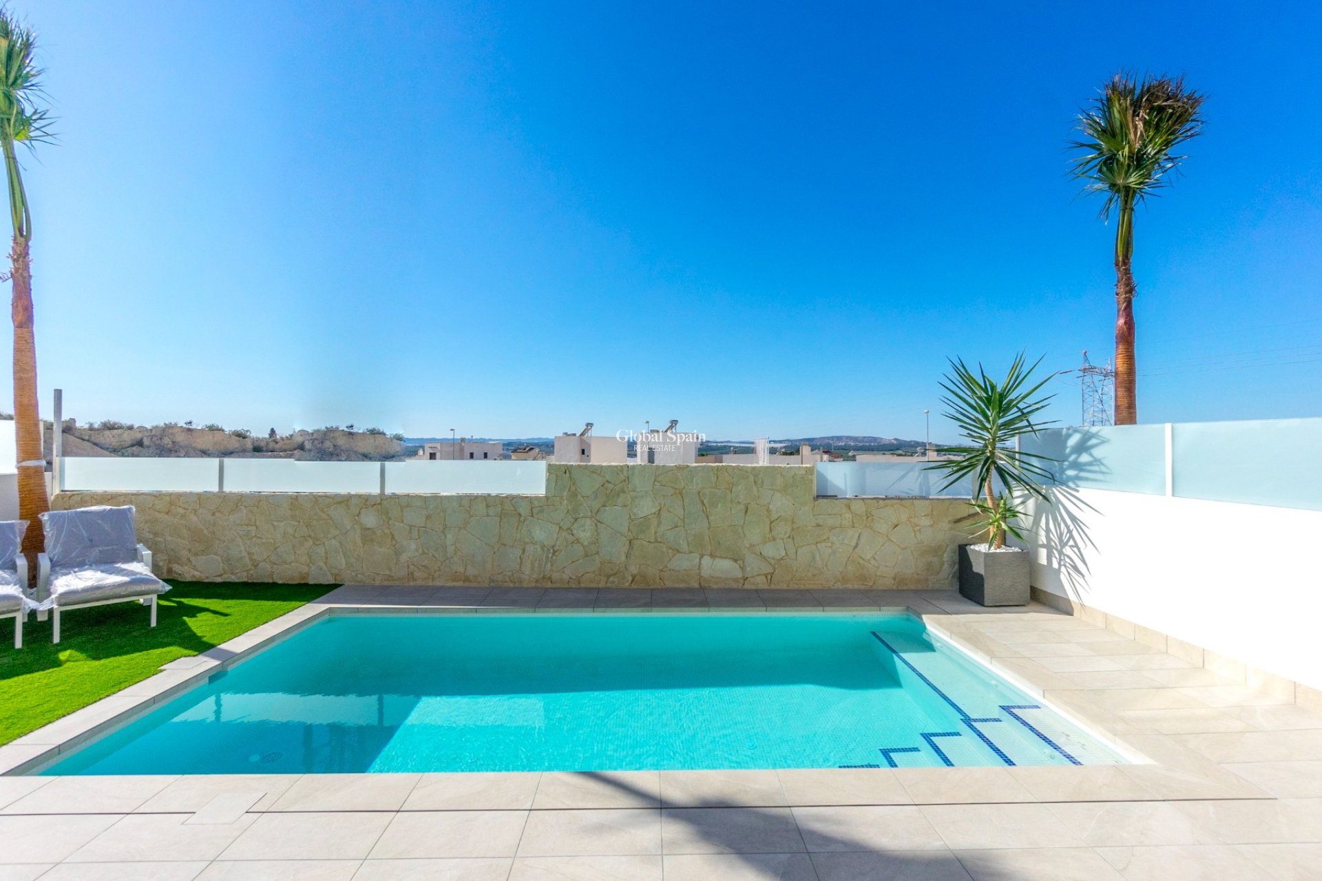 Nouvelle construction - VILLA -
ROJALES