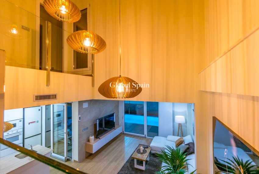 Nouvelle construction - VILLA -
ROJALES