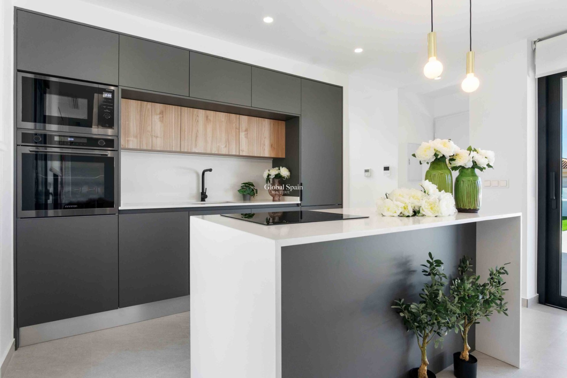 Nouvelle construction - Villa -
ROJALES