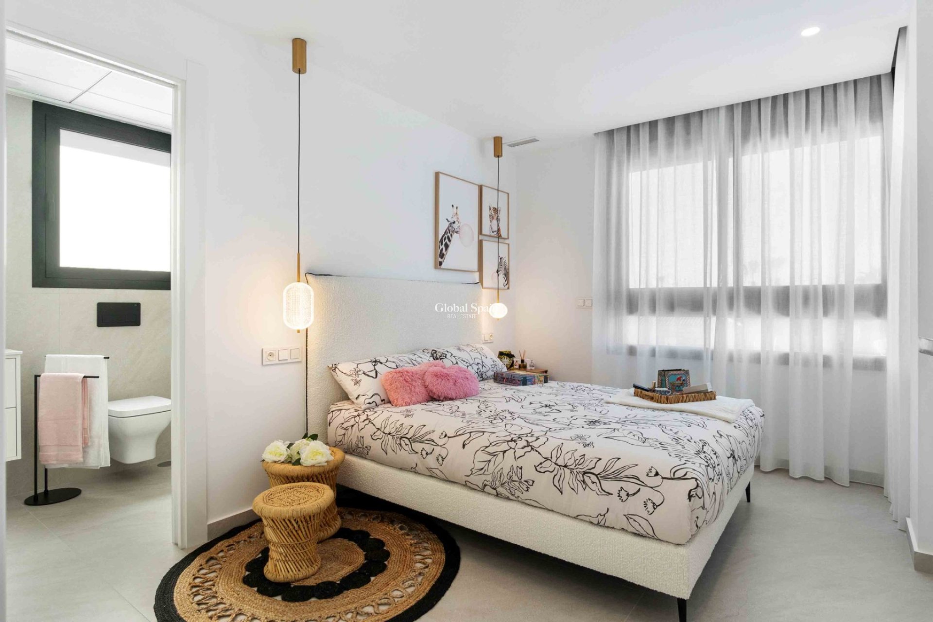 Nouvelle construction - Villa -
ROJALES