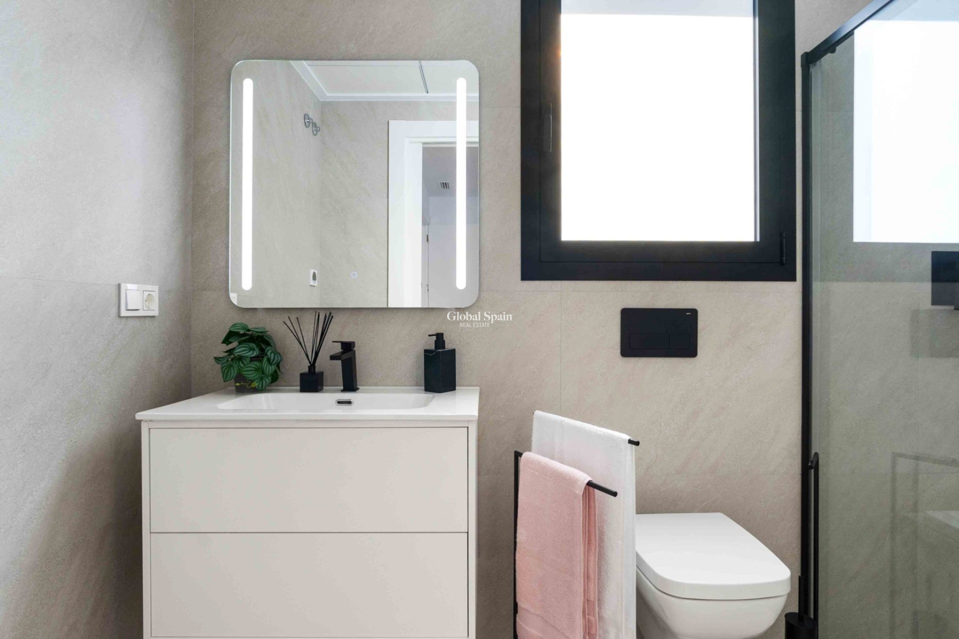 Nouvelle construction - Villa -
ROJALES