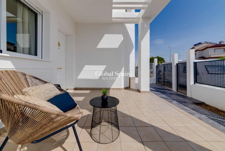 Nouvelle construction - VILLA -
SAN FULGENCIO - El Oasis