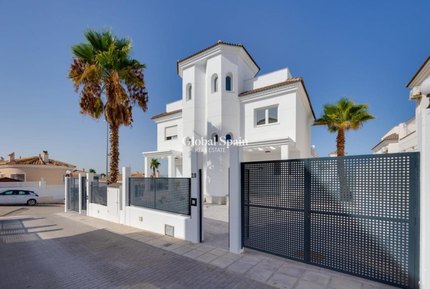 Nouvelle construction - VILLA -
SAN FULGENCIO - El Oasis