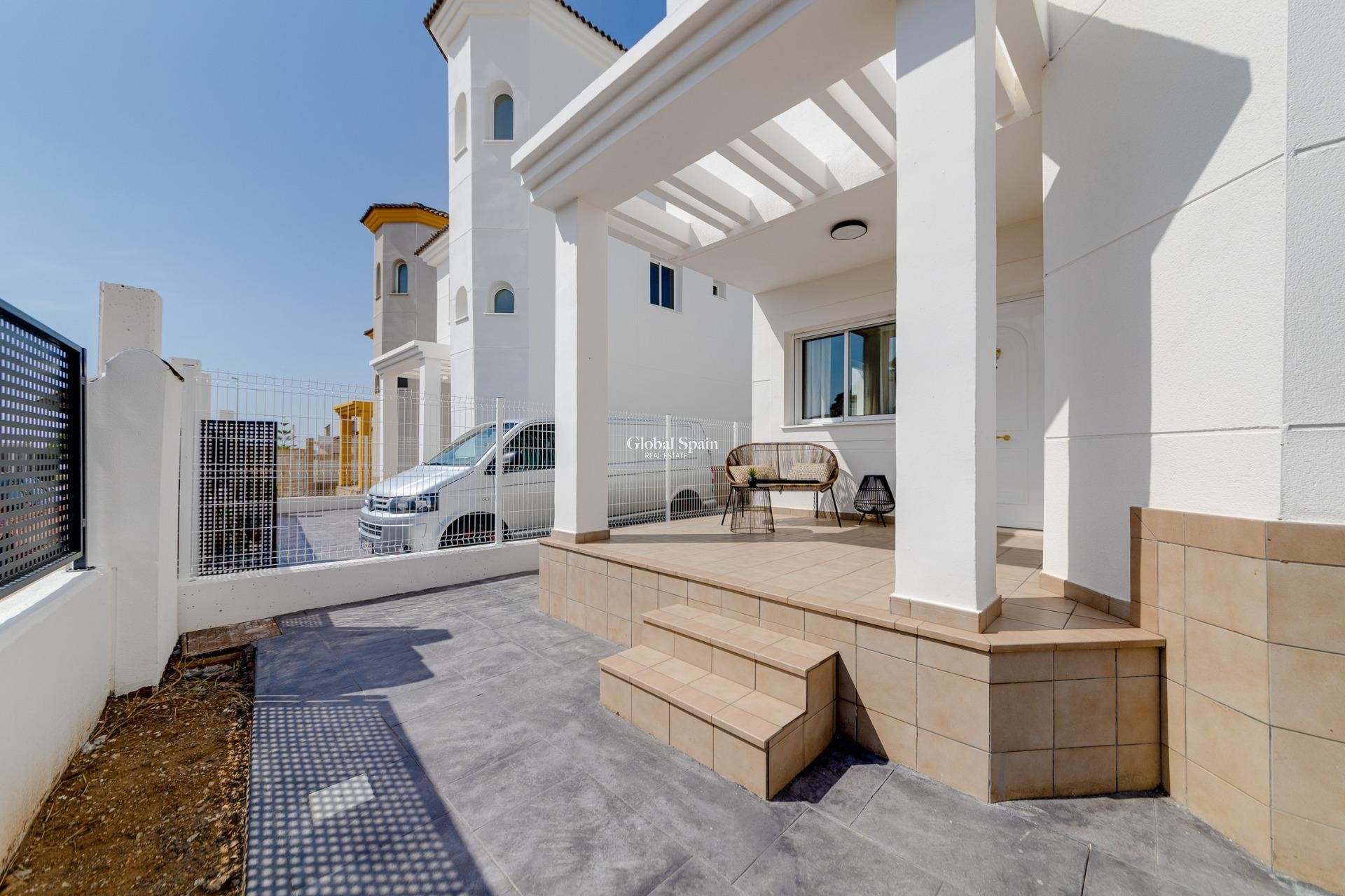 Nouvelle construction - VILLA -
SAN FULGENCIO - El Oasis