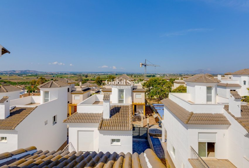 Nouvelle construction - VILLA -
SAN FULGENCIO - El Oasis